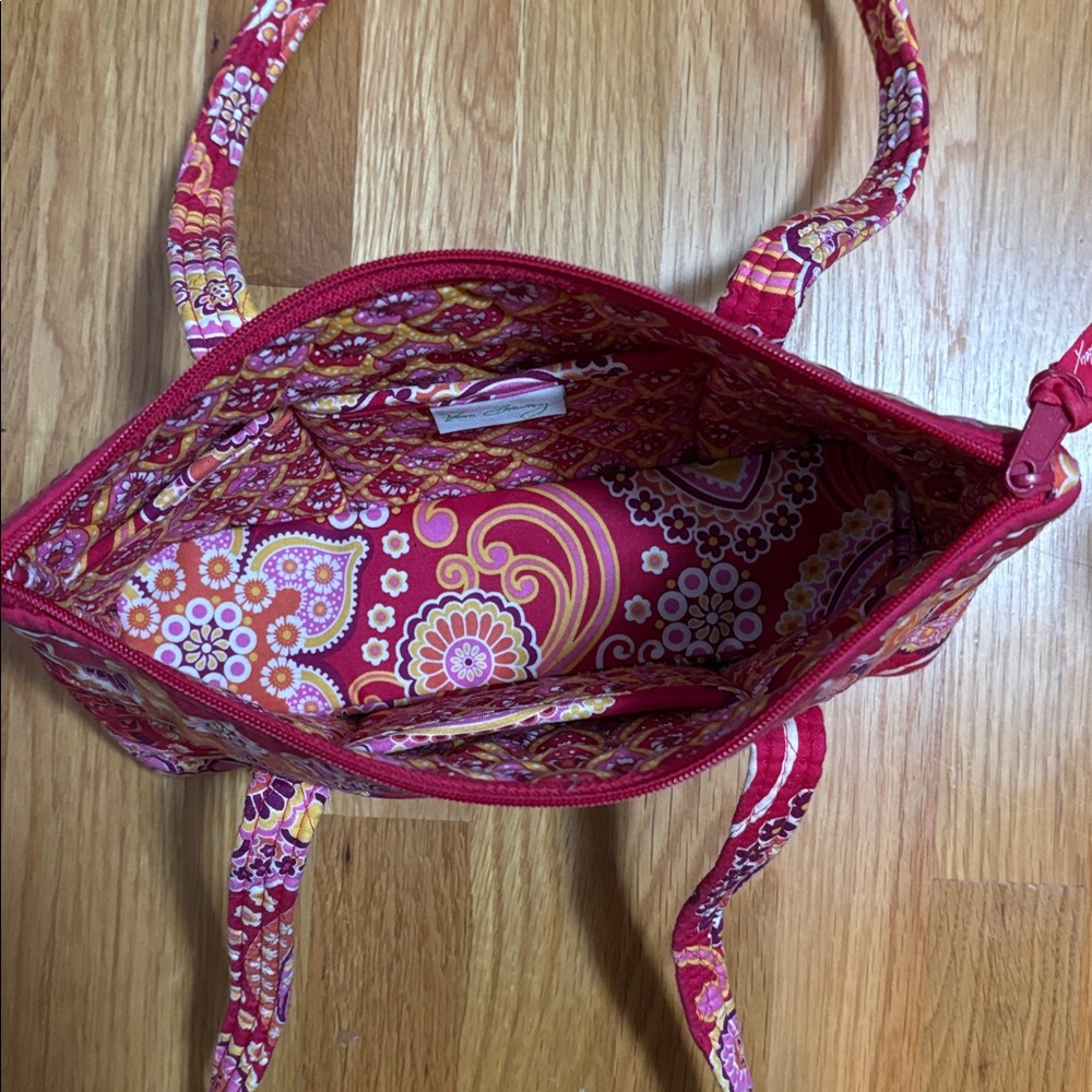 Vera Bradley Vibrant Paisley Shoulder Bag - Picture 3 of 4